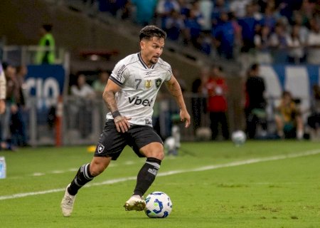 Botafogo encaminha empréstimo de Artur ao São Paulo