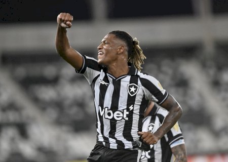 Vitinho e Danilo, dupla do Botafogo, estão na pré-lista da Seleção