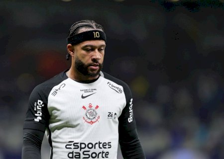 Memphis reage a polêmica, diz que pediu para jogar Dérbi e que mira pós-Copa no Corinthians