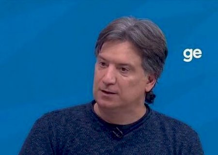 Técnico do Lyon critica momento de Endrick: "Não estou satisfeito"