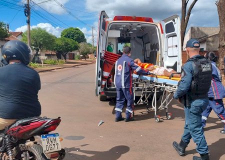 Motociclista invade preferencial e bate em Honda City na Vila Industrial