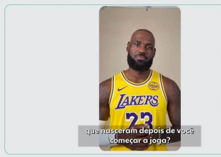 “Tchauzinho' de Durant para Deandre Ayton viraliza em vitória dos Rockets sobre os Lakers