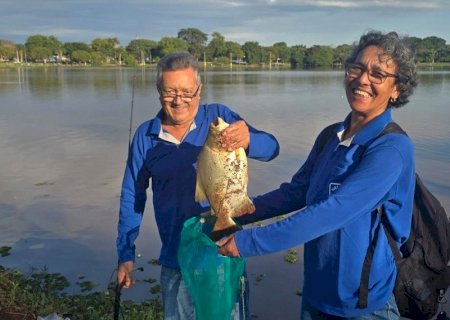 Festa da Páscoa começa com pesca para idosos e PCDs e atrai grande público