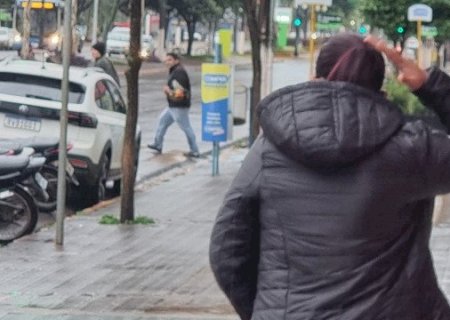 Frente fria avança e pode provocar geada com mínimas de 3°C