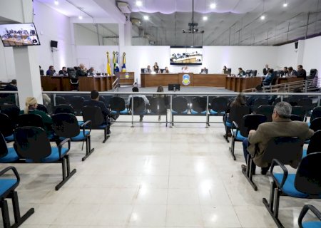 Em 1º votação, vereadores aprovam a LDO para 2027