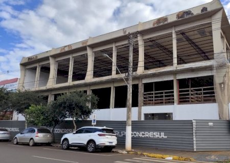 Câmara projeta nova sede em área pública e antigo prédio poderá ser cedido ao Previd