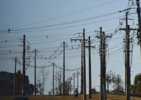 Número de acidentes com a rede elétrica cresceu no Brasil em 2025