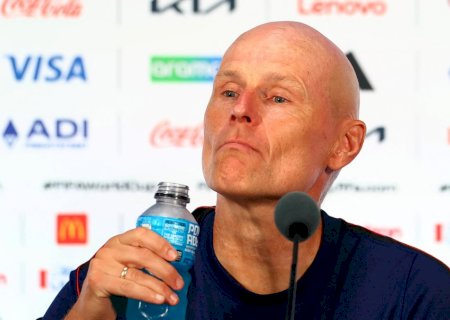 "Ancelotti, estamos chegando", diz técnico da Noruega em discurso no vestiário depois de vitória