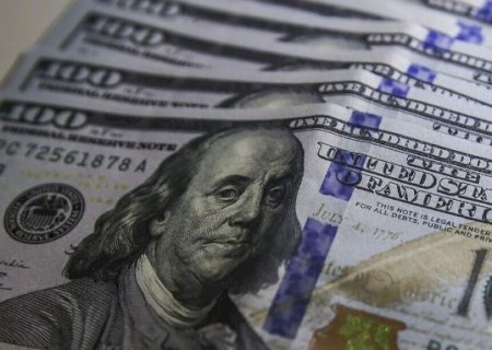 D&oacute;lar fecha semana em queda de 0,10% e termina cotado a R$ 5,12