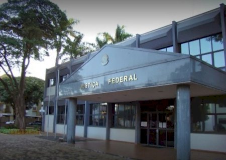 Justiça manda INSS pagar pensão retroativa a 1978 para mulher com deficiência