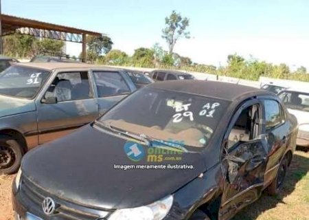 Carro comprado em leil&atilde;o do Detran herda d&iacute;vida de R$ 122 mil