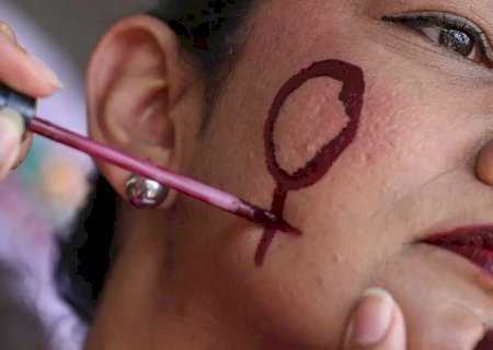 Aumentam agressões políticas em mês de luta contra violência à mulher