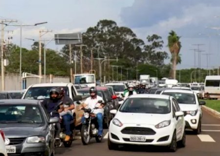 Governo antecipa IPVA pelo 2&ordm; ano seguido; desconto vai at&eacute; 28 de dezembro