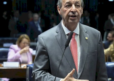 Omar Aziz é eleito governador do Amazonas