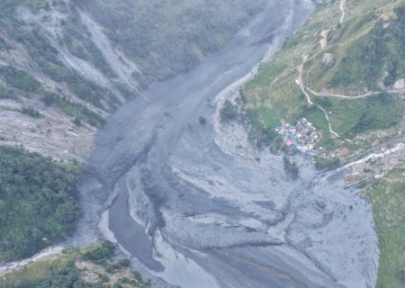 Nepal pede que população busque local seguro após nova enchente