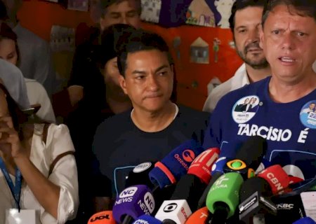 Reeleito em SP, Tarcísio promete mais entregas para o próximo mandato